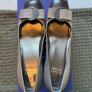 Stuart Weitzman Taupe and Brown Loafers